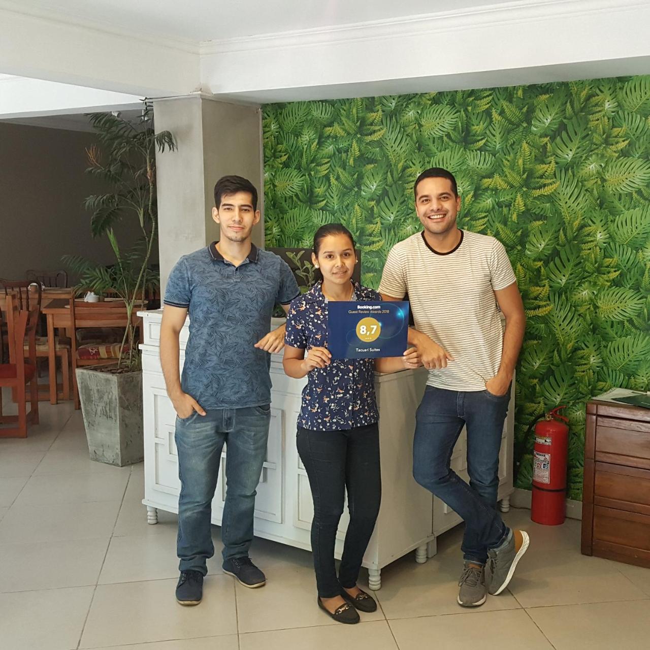 Tacuari Apartmets 亚松森 外观 照片